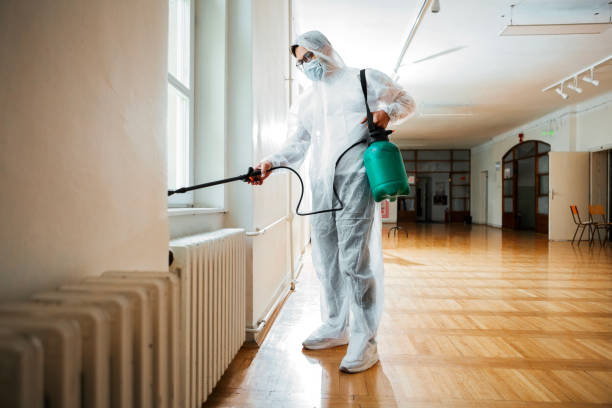 Pest Control for Restaurants in Newhall, IA
